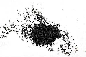 离子交换树脂基负载金属炭小球及制备方法