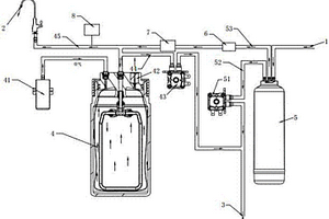 防污型内置储水箱的RO净水器