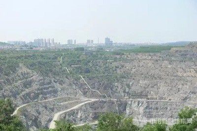 鞍山利用尾矿建成鞍山地区最大的砂石生产基地，发展循环经济