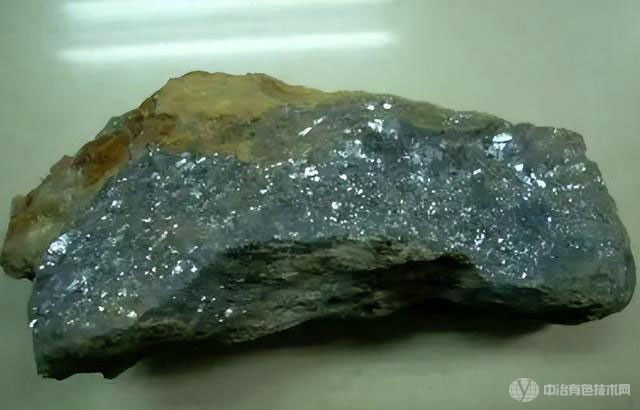 等浮选工艺：解决铅锌矿浮选的矿石过磨和泥化
