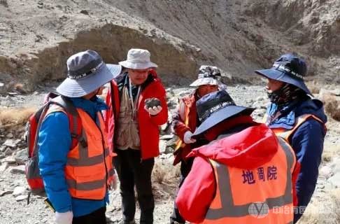 资源量或超过10万吨！青藏高原北缘发现大型碳酸岩型铌矿资源