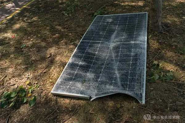 废旧太阳能电池板