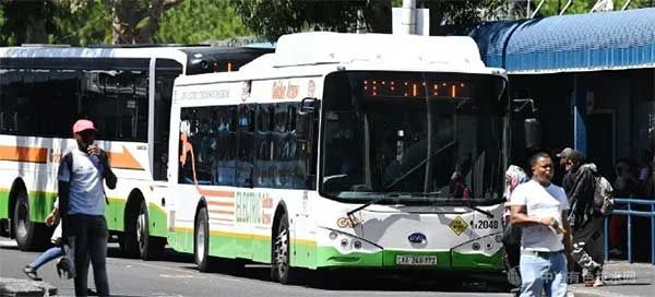 比亚迪提供120台纯电动巴士，南非首支电动大巴车队诞生！