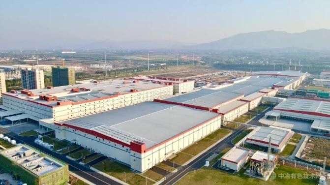宁德时代洛阳基地全速运转  二期项目加速推进