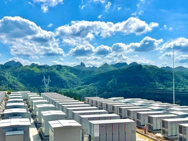 “小宁德”的产业扩张：一年半内豪掷280亿巨资扩大产能