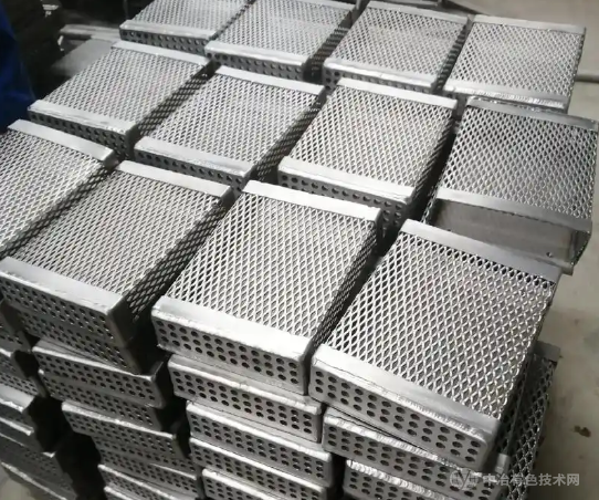 我国科学家制备含钴钛基骨植入物：金属材料为骨修复带来新希望