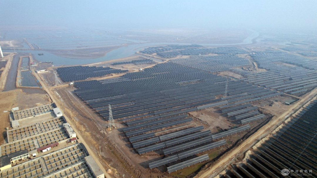 天合跟踪助力东营辉阳400MW多能互补项目顺利交付