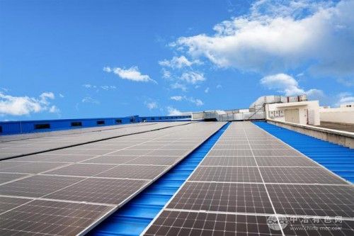新疆灿阳新能源2.1GW光伏工程正式奠基开工