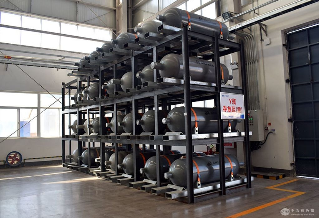 中船特气深耕电子特气领域 三氟化氮、六氟化钨助力半导体产业
