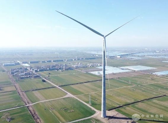 国家电投赤峰红山产业园风储绿色供电项目实现全容量并网发电