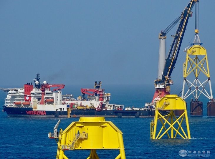 海上风电新突破：5000吨安装船成功完成24套导管架基础安装任务