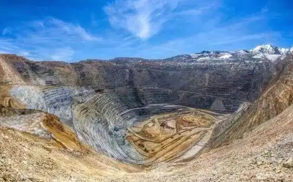 加拿大波利山铜金矿深部勘探获突破 高品位矿体延伸显著