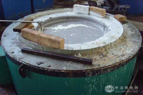 坩埚液体氮化炉