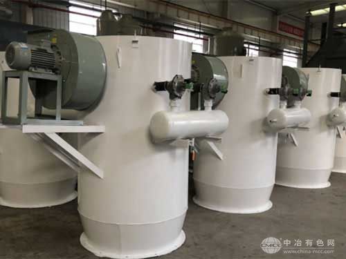 仓顶滤筒式除尘器
