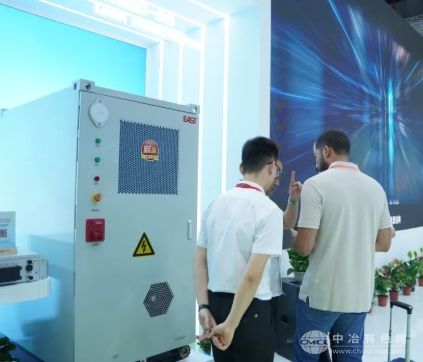 “风光储充钠”全矩阵出击！易事特携三大新品引热潮