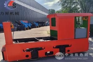 工矿电机车