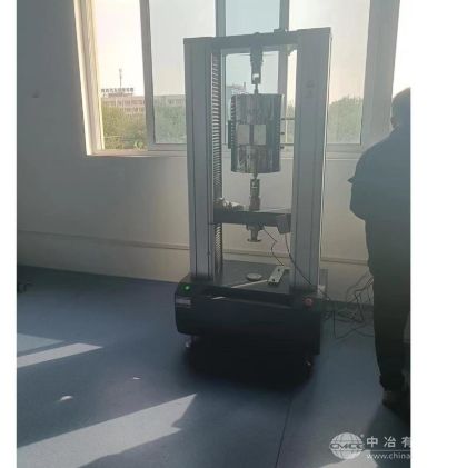 带温度箱的万能拉伸试验机