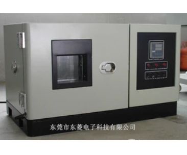 桌上型恒温恒湿试验机