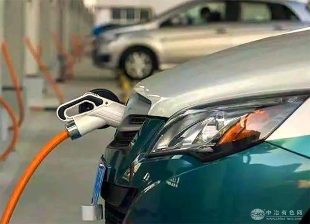 欧盟电动汽车行业呼吁：坚定推进2035年燃油车禁令，加速零排放转型