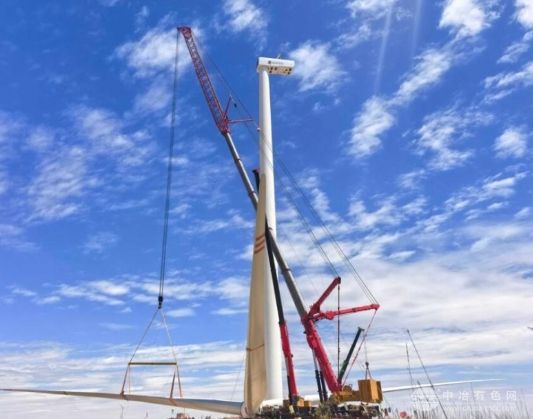甘肃渭源10万千瓦风电场风机吊装全面竣工