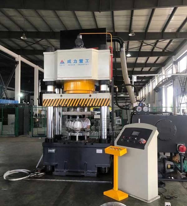 汽车配件冲压成型液压机